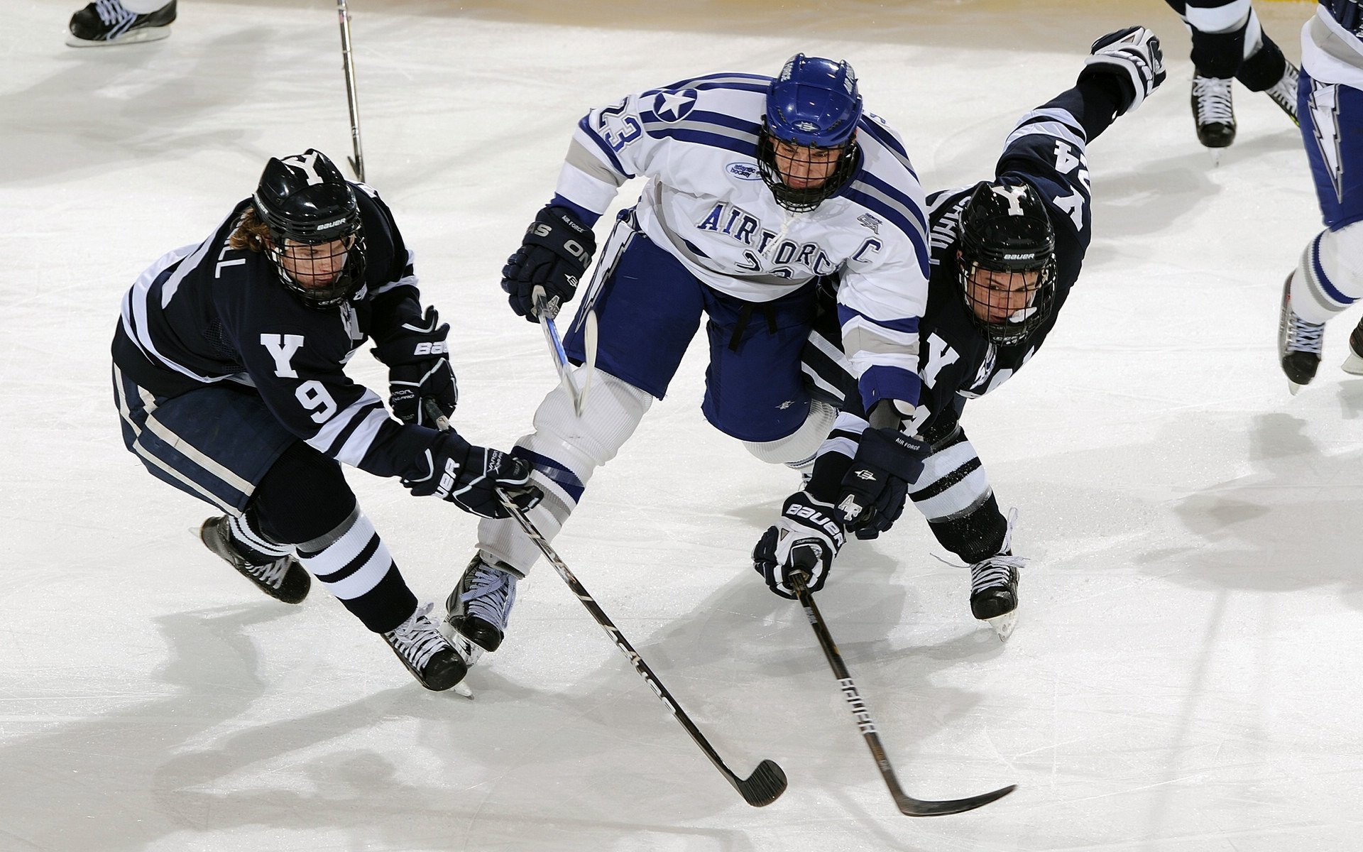 NBA季前赛多支球队磨合完成 新赛季对阵看点十足，nba季前赛什么时候开始新赛季